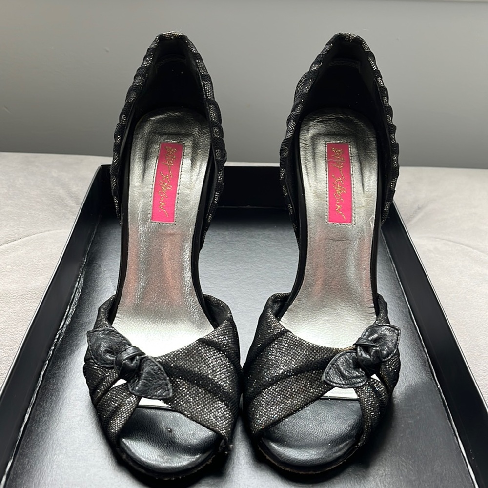 BETSEY JOHNSON BLACK/SILVER SHOES